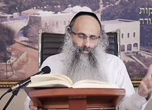 Rabbi Yossef Shubeli - lectures - torah lesson - Chabad on Parshat: Tzav - Wednesday 74 - Parashat Tzav, Two Minutes Chabad, Chabad, Rabbi Menachem Mendel Schneerson, Rabbi Yossef Shubeli, Weekly Parasha, Parshat Shavua