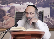 Rabbi Yossef Shubeli - lectures - torah lesson - Chabad on Parshat: Tzav - Friday 74 - Parashat Tzav, Two Minutes Chabad, Chabad, Rabbi Menachem Mendel Schneerson, Rabbi Yossef Shubeli, Weekly Parasha, Parshat Shavua