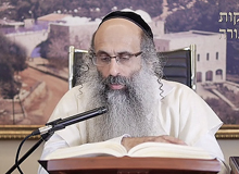 Rabbi Yossef Shubeli - lectures - torah lesson - Chabad on Parshat: Tazria - Tuesday 74 - Parashat Tazria, Two Minutes Chabad, Chabad, Rabbi Menachem Mendel Schneerson, Rabbi Yossef Shubeli, Weekly Parasha, Parshat Shavua