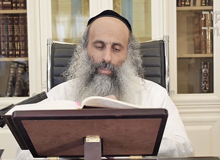 Rabbi Yossef Shubeli - lectures - torah lesson - Chabad on Parshat: Masaei - Monday74 - Parashat Masaei, Two Minutes Chabad, Chabad, Rabbi Menachem Mendel Schneerson, Rabbi Yossef Shubeli, Weekly Parasha, Parshat Shavua
