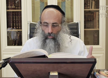 Rabbi Yossef Shubeli - lectures - torah lesson - Chabad on Parshat: Devarim - Thursday 74 - Parashat Devarim, Two Minutes Chabad, Chabad, Rabbi Menachem Mendel Schneerson, Rabbi Yossef Shubeli, Weekly Parasha, Parshat Shavua